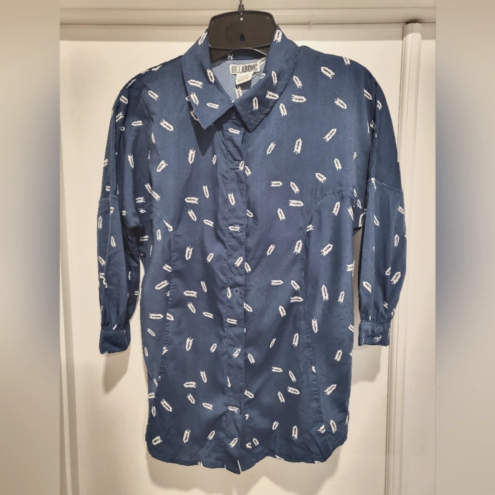 Billabong 1/2 Sleeve Button-Up Shirt